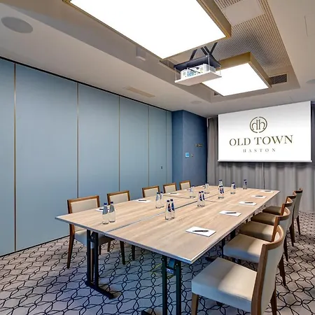 Old Town Haston Aparthotel 4*