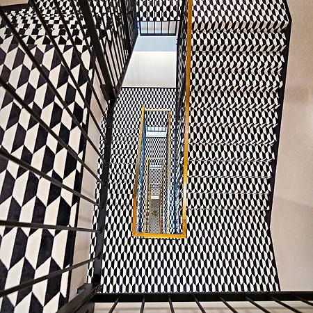 Aparthotel Old Town Haston 4*