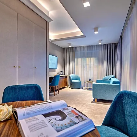 Appart hôtel Old Town Haston 4*