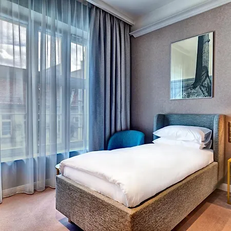 Old Town Haston 4* Wroclaw