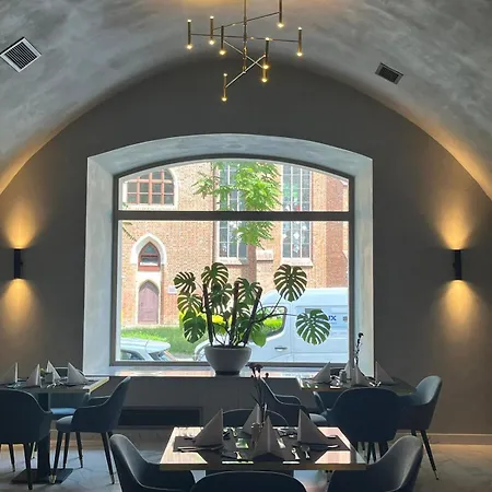 Apart Otel Old Town Haston 4*