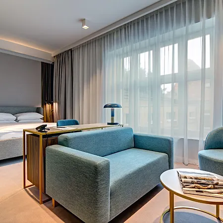 Aparthotel Old Town Haston