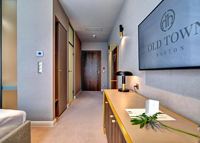 Hotel apartamentowy Old Town Haston 4*