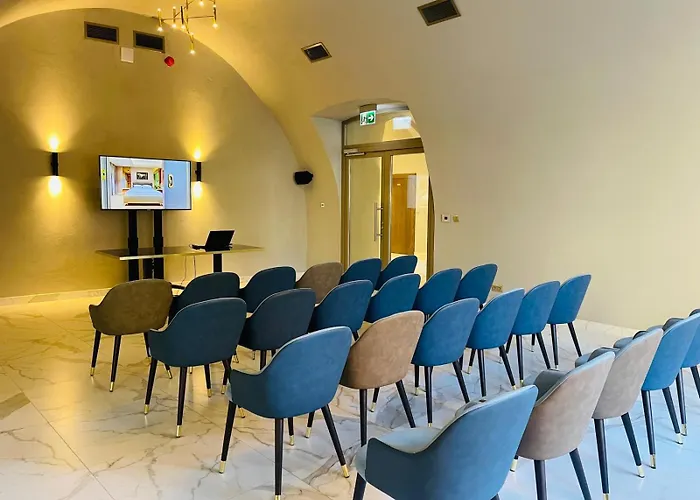 Old Town Haston Hotel apartamentowy 4*